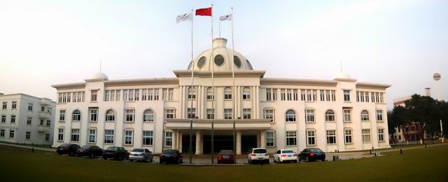 行政大楼全景图